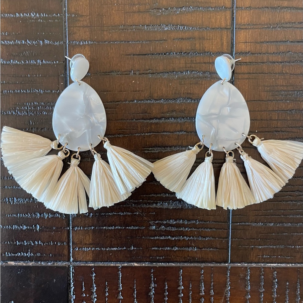 White raffia boho earrings